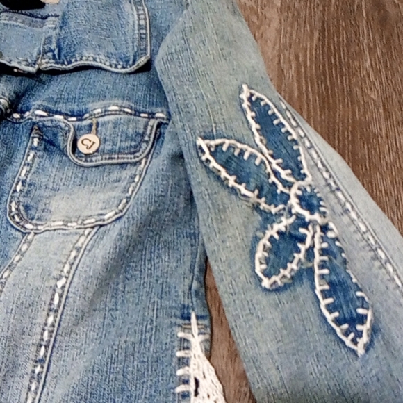 CrestJeans denim and Lace Large Vintage Jacket - Picture 3 of 8